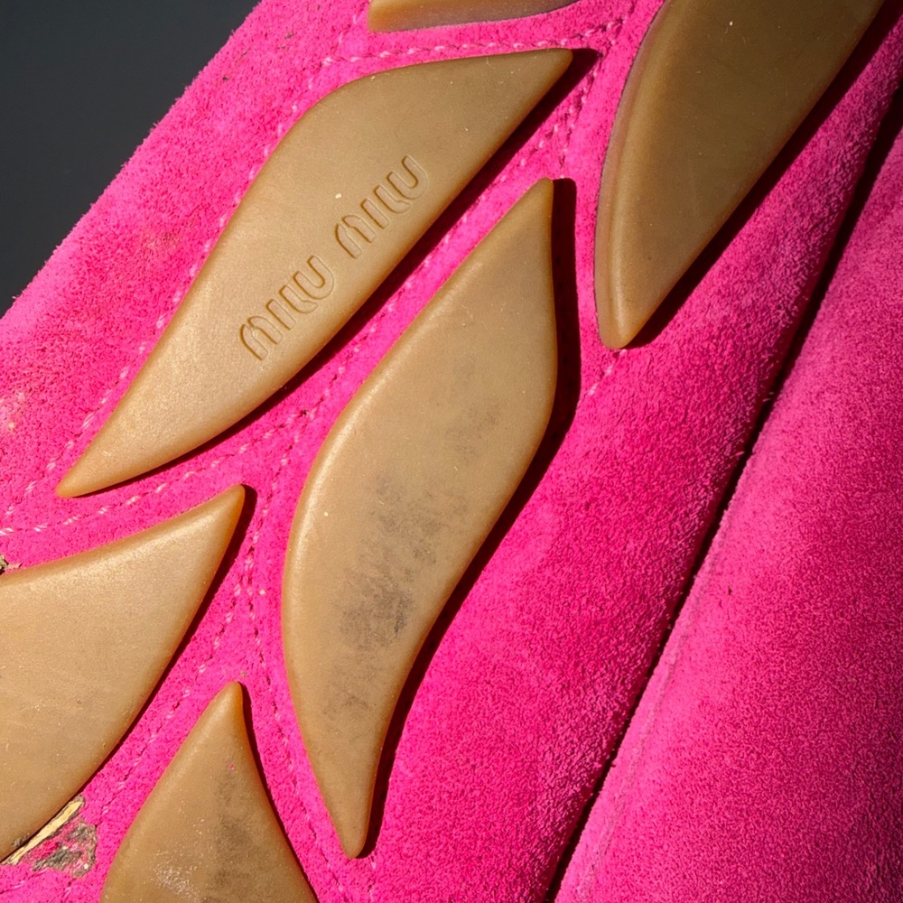 Miu Miu Hot Pink Suede Bow Loafers authentic - Picture 6 of 7